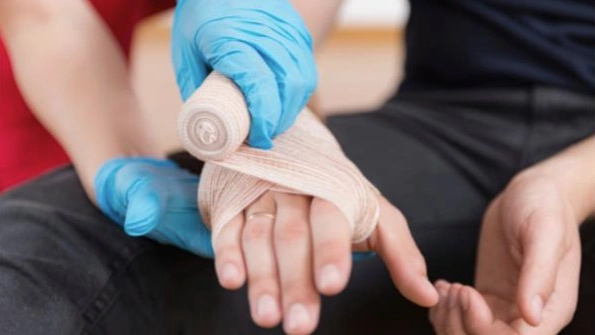 First aid responsibility at work in Singapore